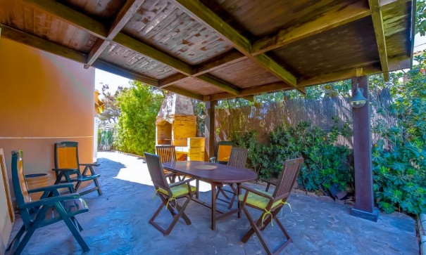 Sale - Finca Country Property -
Torrevieja