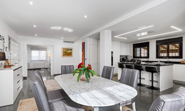 Sale - Detached Villa -
San Juan de Alicante - Frank Espinós