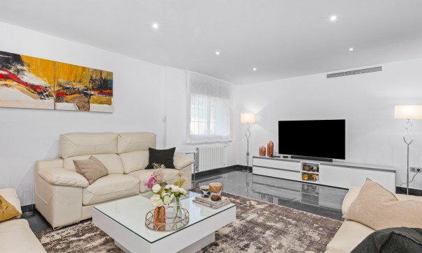 Sale - Detached Villa -
San Juan de Alicante - Frank Espinós