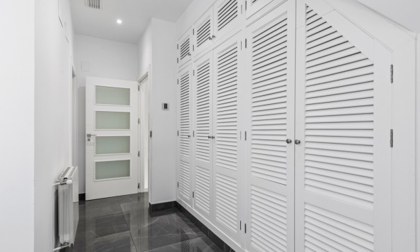 Sale - Detached Villa -
San Juan de Alicante - Frank Espinós