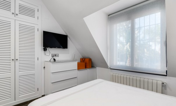 Sale - Detached Villa -
San Juan de Alicante - Frank Espinós