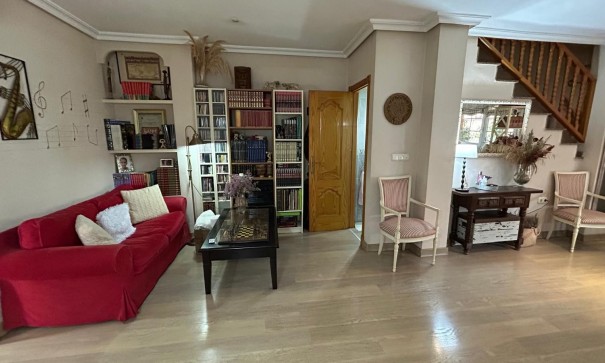 Revente - Villa Individuelle -
Los Montesinos