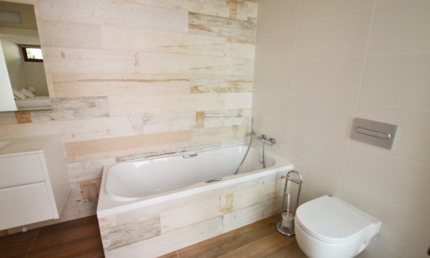 Venta - Villa adosada -
Orihuela Costa - Las Colinas Golf