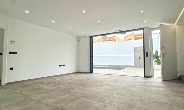 Sprzedaż - Willa wolnostojąca -
Torrevieja - Los Balcones - Los Altos del Edén