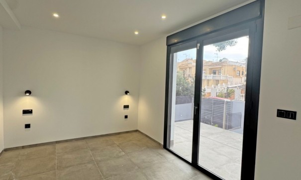 Sprzedaż - Willa wolnostojąca -
Torrevieja - Los Balcones - Los Altos del Edén