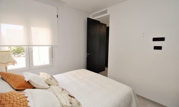 Sale - Detached Villa -
Algorfa - La Finca Golf Resort