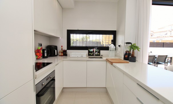 Resale - Freistehende Villa -
Villamartín