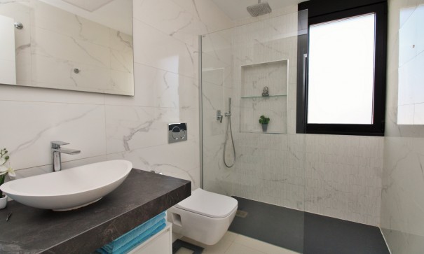 Resale - Freistehende Villa -
Villamartín