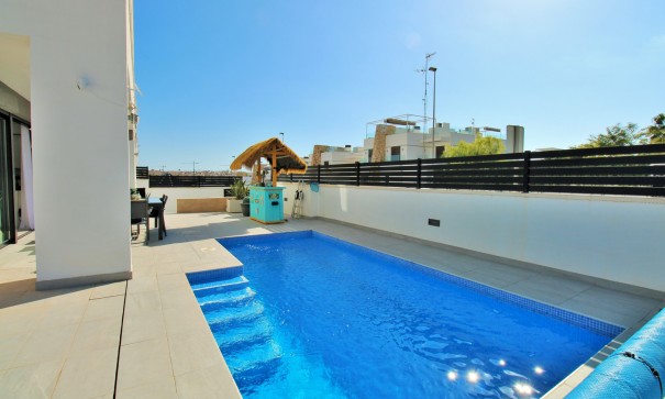 Resale - Freistehende Villa -
Villamartín