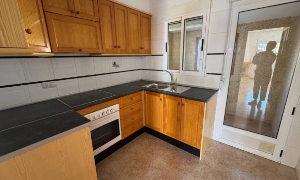 Sale - Detached Villa -
Algorfa - Montemar