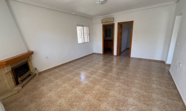 Sale - Detached Villa -
Algorfa - Montemar