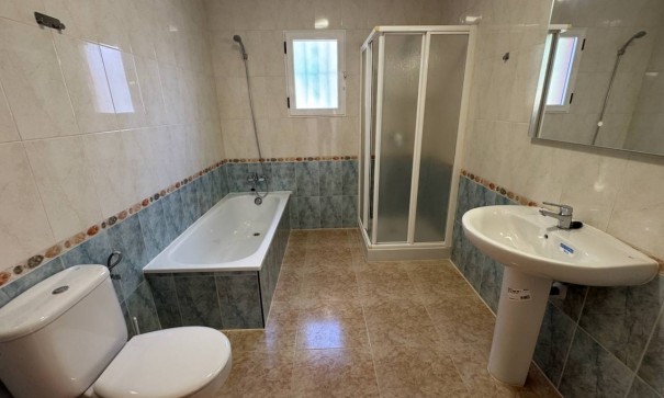 Sale - Detached Villa -
Algorfa - Montemar