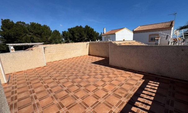 Sale - Detached Villa -
Algorfa - Montemar