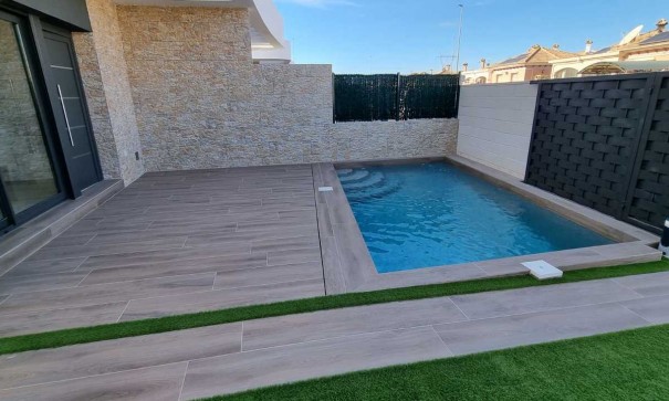 Resale - Freistehende Villa -
Los Montesinos