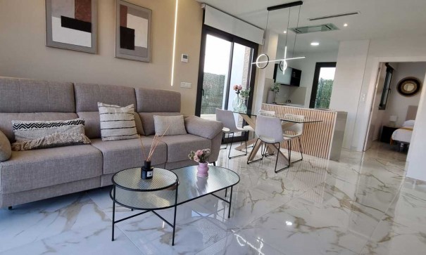 Resale - Freistehende Villa -
Los Montesinos