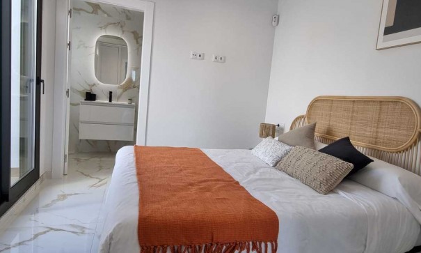 Resale - Freistehende Villa -
Los Montesinos