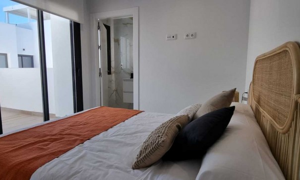 Resale - Freistehende Villa -
Los Montesinos