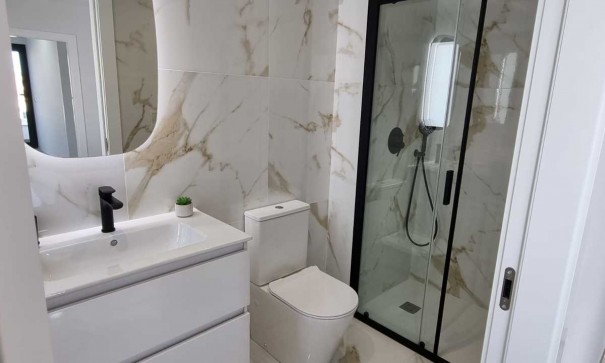 Resale - Freistehende Villa -
Los Montesinos