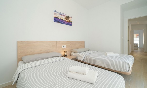 Sprzedaż - Willa w zabudowie bliźniaczej -
Avileses