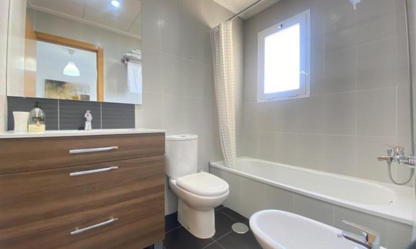 Videresalg - Lejlighed lejlighed -
La Tercia