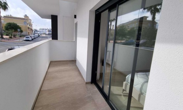 Venta - Apartamento piso -
Los Montesinos - Montesinos