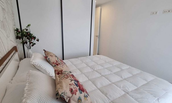 Venta - Apartamento piso -
Los Montesinos - Montesinos