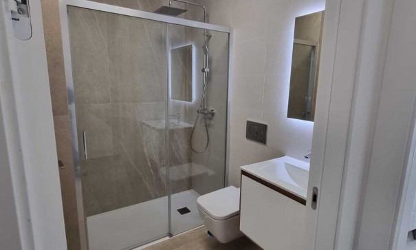 Venta - Apartamento piso -
Los Montesinos - Montesinos