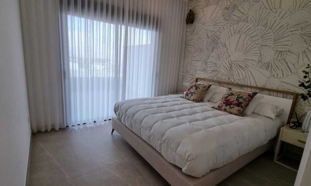 Venta - Apartamento piso -
Los Montesinos - Montesinos