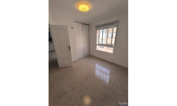 Sale - Apartment Flat -
Torrevieja - Playa del Cura