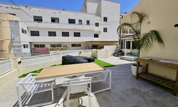 Resale - Stadthaus -
Santiago de la ribera - Santiago de la Ribera