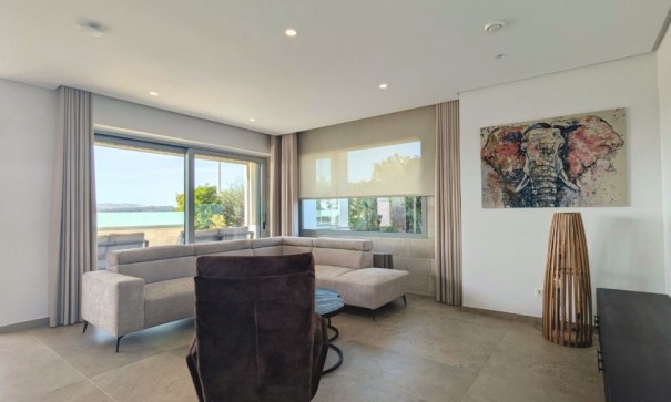 Sprzedaż - Willa wolnostojąca -
Benijofar