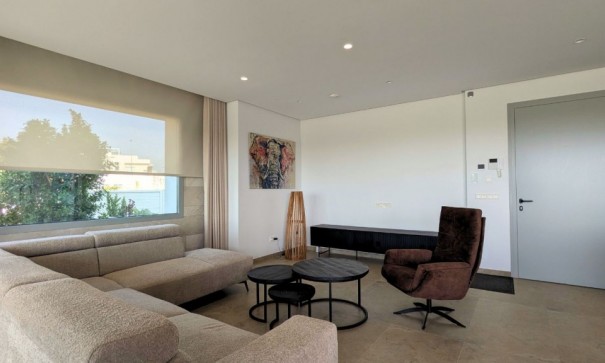 Sprzedaż - Willa wolnostojąca -
Benijofar