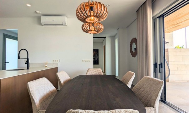 Sprzedaż - Willa wolnostojąca -
Benijofar