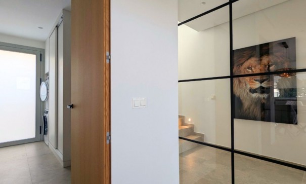 Sprzedaż - Willa wolnostojąca -
Benijofar