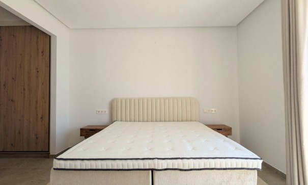 Sprzedaż - Willa wolnostojąca -
Benijofar