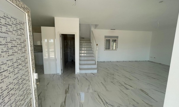 New Build - Freistehende Villa -
Pinoso