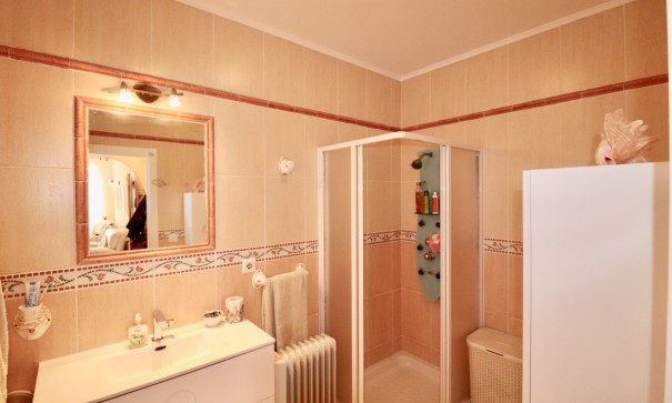 Resale - Finca Landgut -
Catral