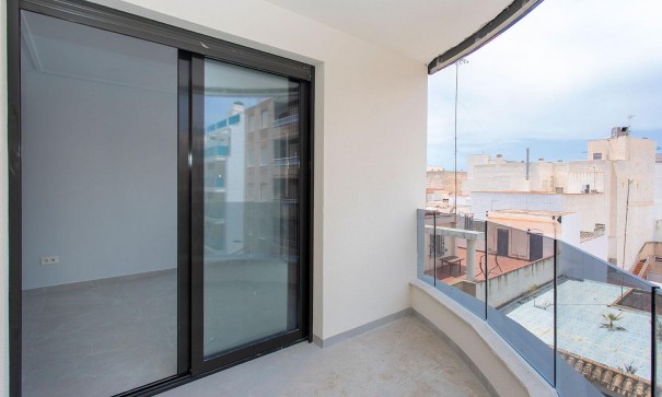 Sale - Apartment Flat -
Torrevieja - Paseo maritimo