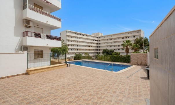 Revente - Appartement -
Torrevieja - Torreblanca