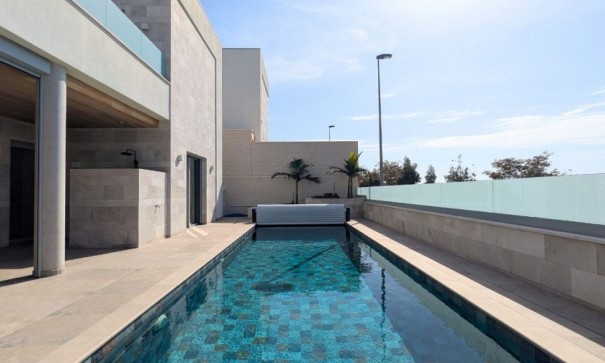 Videresalg - Fritliggende villa -
Benijofar