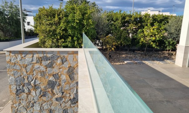 Videresalg - Fritliggende villa -
Benijofar