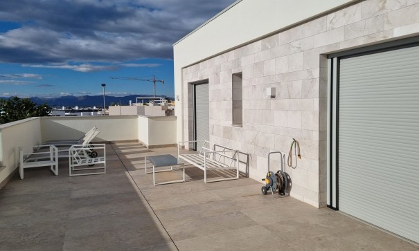 Videresalg - Fritliggende villa -
Benijofar