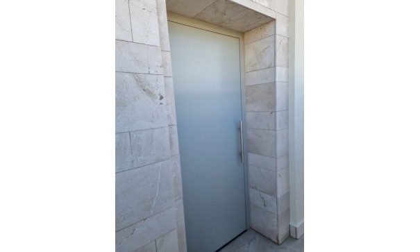 Videresalg - Fritliggende villa -
Benijofar