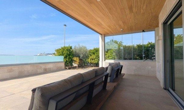 Videresalg - Fritliggende villa -
Benijofar