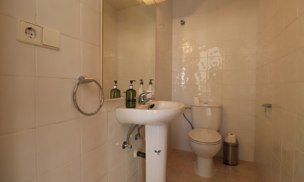 Resale - Kommerziell -
Jacarilla - Jacarilla - Town