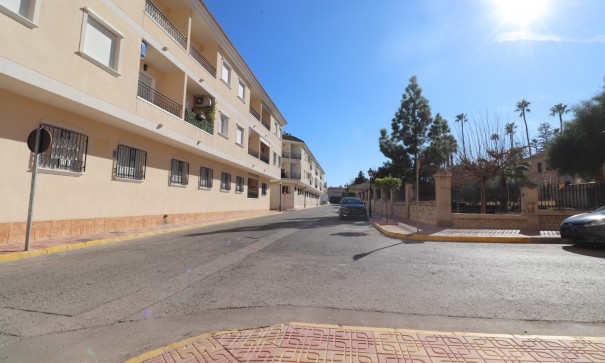 Resale - Kommerziell -
Jacarilla - Jacarilla - Town