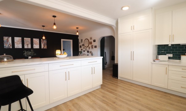 Återförsäljning - Finca lantlig egendom -
Rojales - Rojales - Country