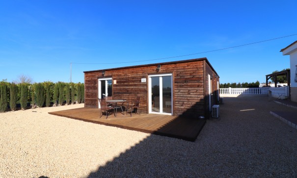 Återförsäljning - Finca lantlig egendom -
Rojales - Rojales - Country