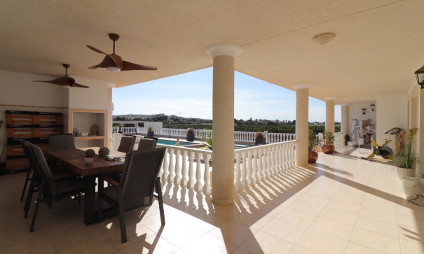 Återförsäljning - Finca lantlig egendom -
Rojales - Rojales - Country