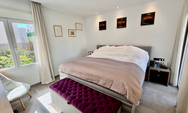 Sale - Detached Villa -
La Finca Golf - Algorfa